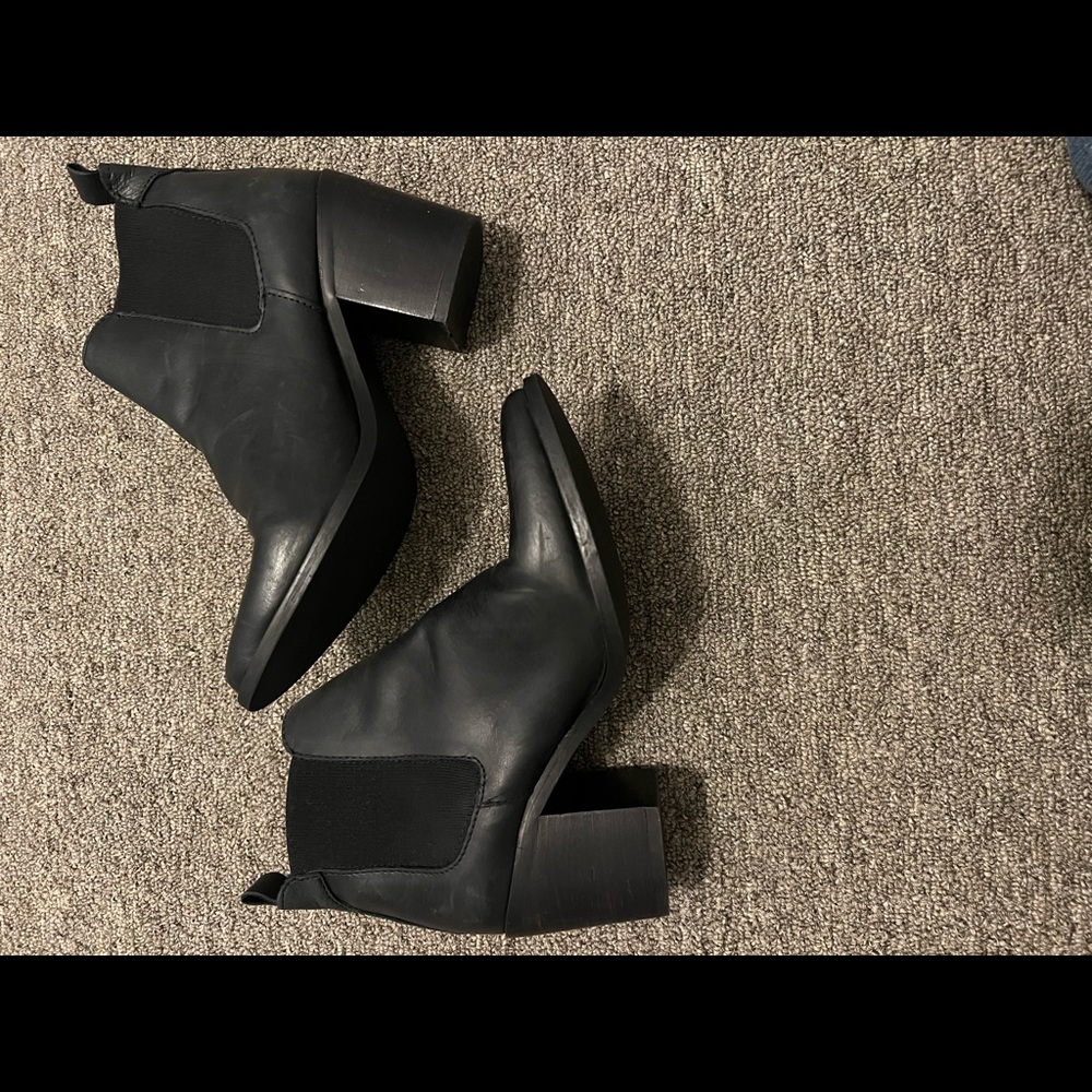Steve Madden Women’s Shoes Size 7.5